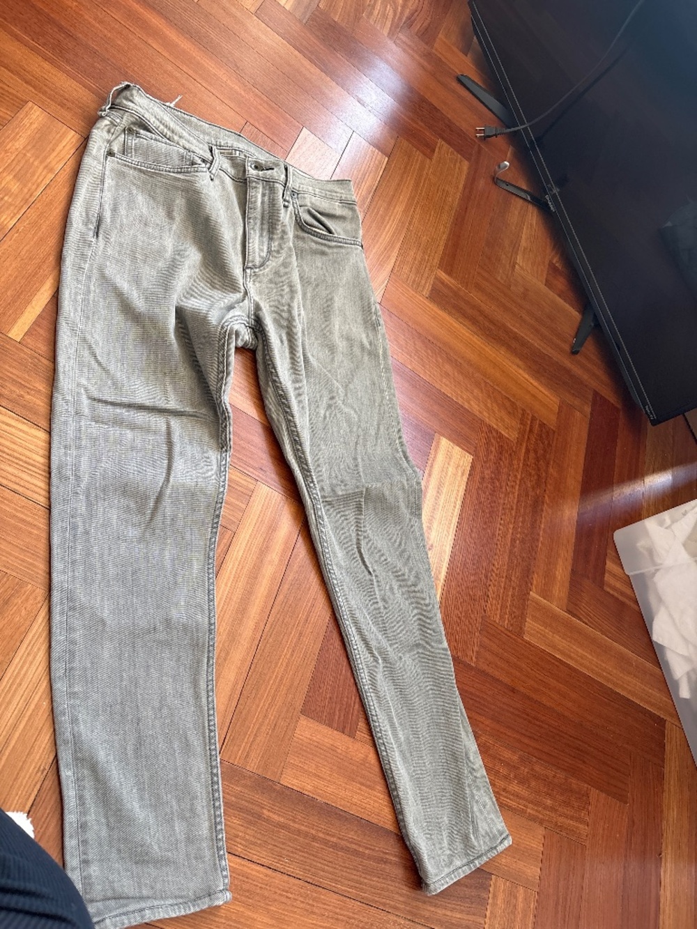 Gray Men’s Rag & Bone Skinny Jeans